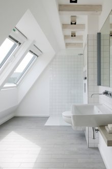 Μπάνιο 9 τ.μ. m στη σοφίτα