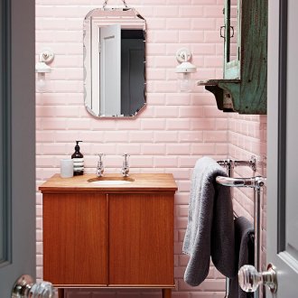 Μπάνιο 9 τ.μ. m ροζ