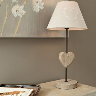 Κομοδίνο με μια καρδιά