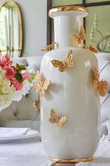 Βάζο με πεταλούδες
