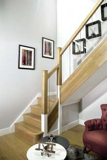 Φωτογραφίες σε ξύλινο πλαίσιο στο εσωτερικό