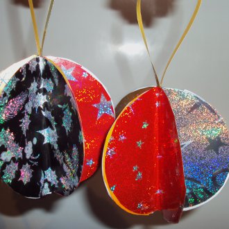 Χριστουγεννιάτικη διακόσμηση από χαρτί