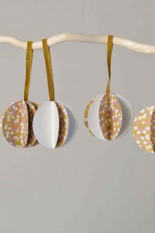 Ογκομετρικές διακοσμήσεις Χριστουγέννων