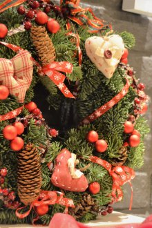 Ελαφρά Χριστουγεννιάτικο στεφάνι