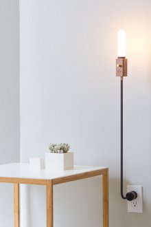 Διπλή ηλεκτρική πρίζα