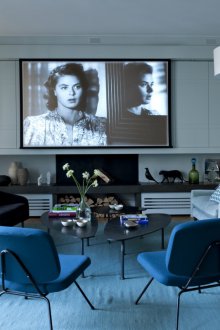 Μπλε έπιπλα σαλόνι