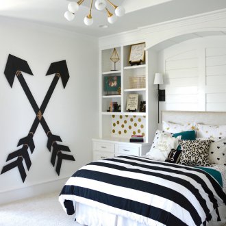 Πάνελ στο εσωτερικό