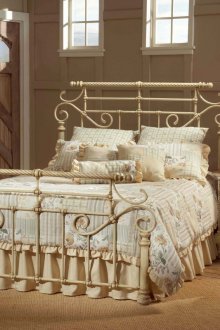 Κλασικό κρεβάτι από σφυρήλατο σίδερο