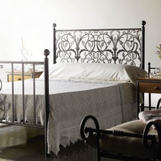 Κρεβάτι με ένα σχέδιο