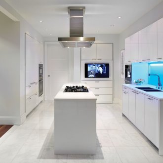 Γυαλισμένη κουζίνα 14 τ.μ. m