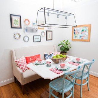 Κουζίνα με διπλό καναπέ