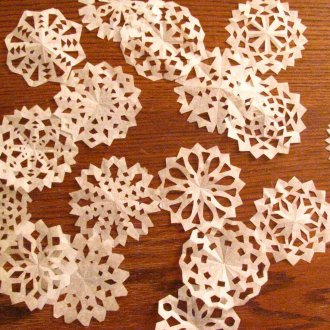 Νιφάδες χιονιού από χαρτοπετσέτες