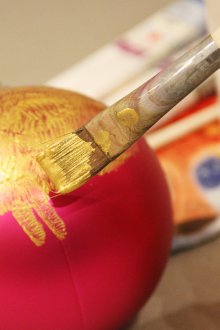 Γυαλιστική ζωγραφική σε στυλ vintage