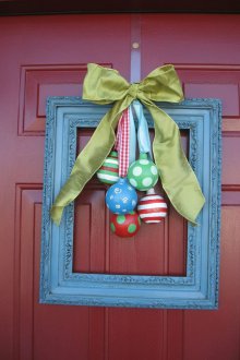 Χριστουγεννιάτικα παιχνίδια στην πόρτα