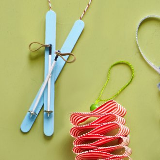 Χριστουγεννιάτικα βιοτεχνία από κορδέλα