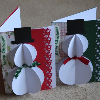 Ογκομετρικός χιονάνθρωπος από χαρτί