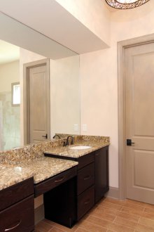 Καφέ μπάνιο χωρίς τουαλέτα