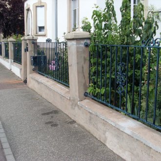 Βαμμένο φράχτη φράχτη