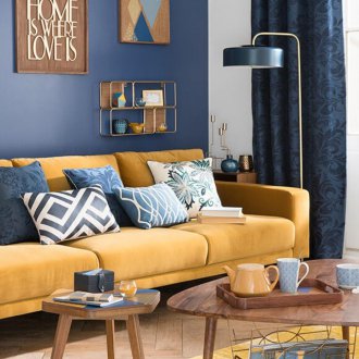 Ο συνδυασμός μπλε και κίτρινου χρώματος στο εσωτερικό