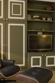 Έπιπλα από ελιά στο σαλόνι