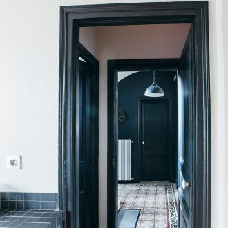 Σκούρο πόρτα