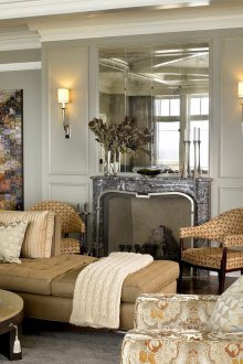 Γκρίζο καθιστικό σε κλασικό στιλ