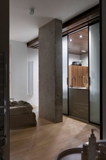 Colonna di cemento all'interno