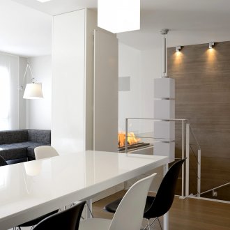 Λειτουργική στήλη στο εσωτερικό