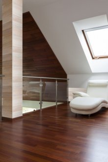 Κολλημένη στήλη στο εσωτερικό