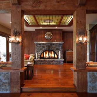 Μαζικές στήλες στο εσωτερικό