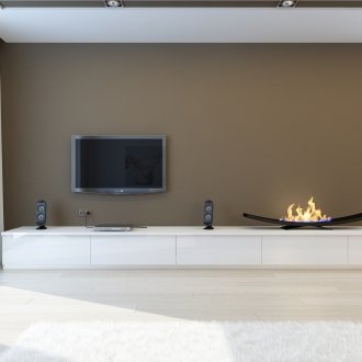 Μπεζ, καφέ και λευκά χρώματα στο εσωτερικό ενός μεγάλου καθιστικού