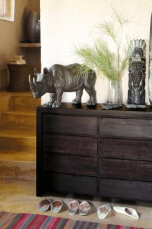 Έπιπλα από έθνος