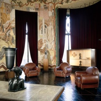 Έπιπλα από δέρμα Art Deco