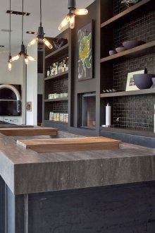 Έπιπλα στυλ σοφίτας