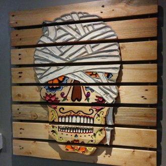 Διακοσμητικό ξύλινο πλαίσιο με γλυπτά