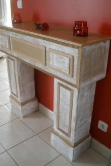 Χριστουγεννιάτικο τζάκι από το κουτί με πατίνα