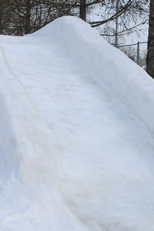 Μικρό λόφο χιόνι