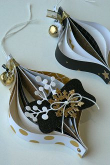 Φανάρια χαρτιού του νέου έτους