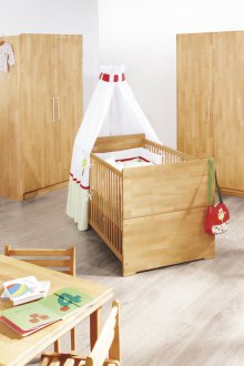 Παιδιά από συμπαγές πεύκο