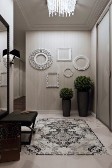 Γλάστρες και πλαίσια για τη διακόσμηση του διαδρόμου