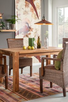 Στερεό τραπέζι δρυός