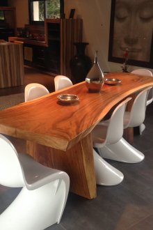 Πίνακας από συμπαγές ξύλο