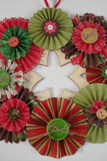 Νέο στεφάνι από κυματοειδές χαρτί