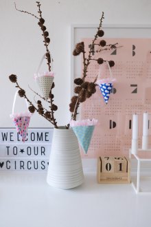 Χριστουγεννιάτικα στολίδια για χαρτομάντιλα