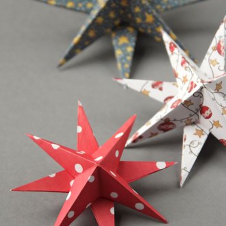 Χριστουγεννιάτικα αστέρια από χαρτί