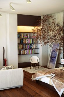 Καφέ εσωτερικό διαμέρισμα στούντιο