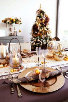 2019 Πρωτοχρονιά διακόσμηση σε καφέ χρώμα