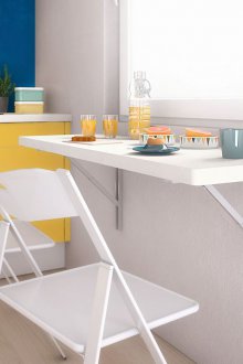 Πτυσσόμενο τραπέζι λευκό