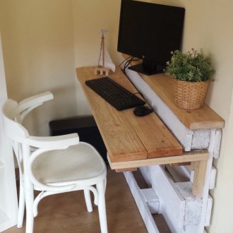 Πτυσσόμενο τραπέζι από παλέτες