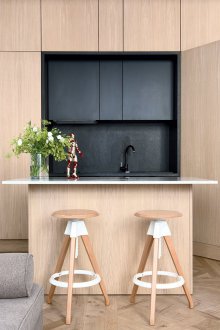 Κουζίνα δύο επιπέδων 6 τ.μ.